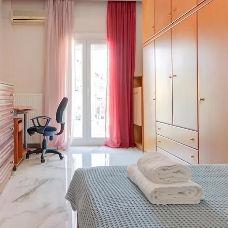 Sunray Apartment, Vesta Philoxenia