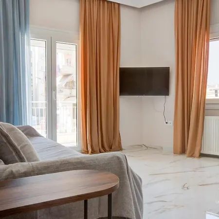 Sunray Apartment, Vesta Philoxenia アパート *